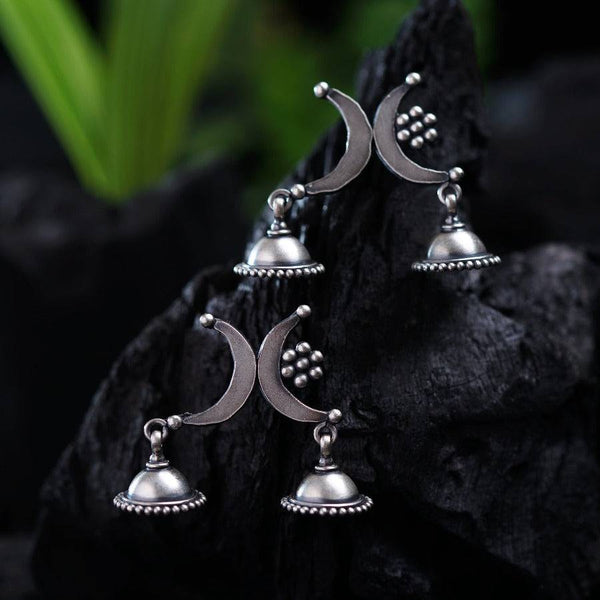 Chandrakor Kudi Silver Asymmetric Jhumki