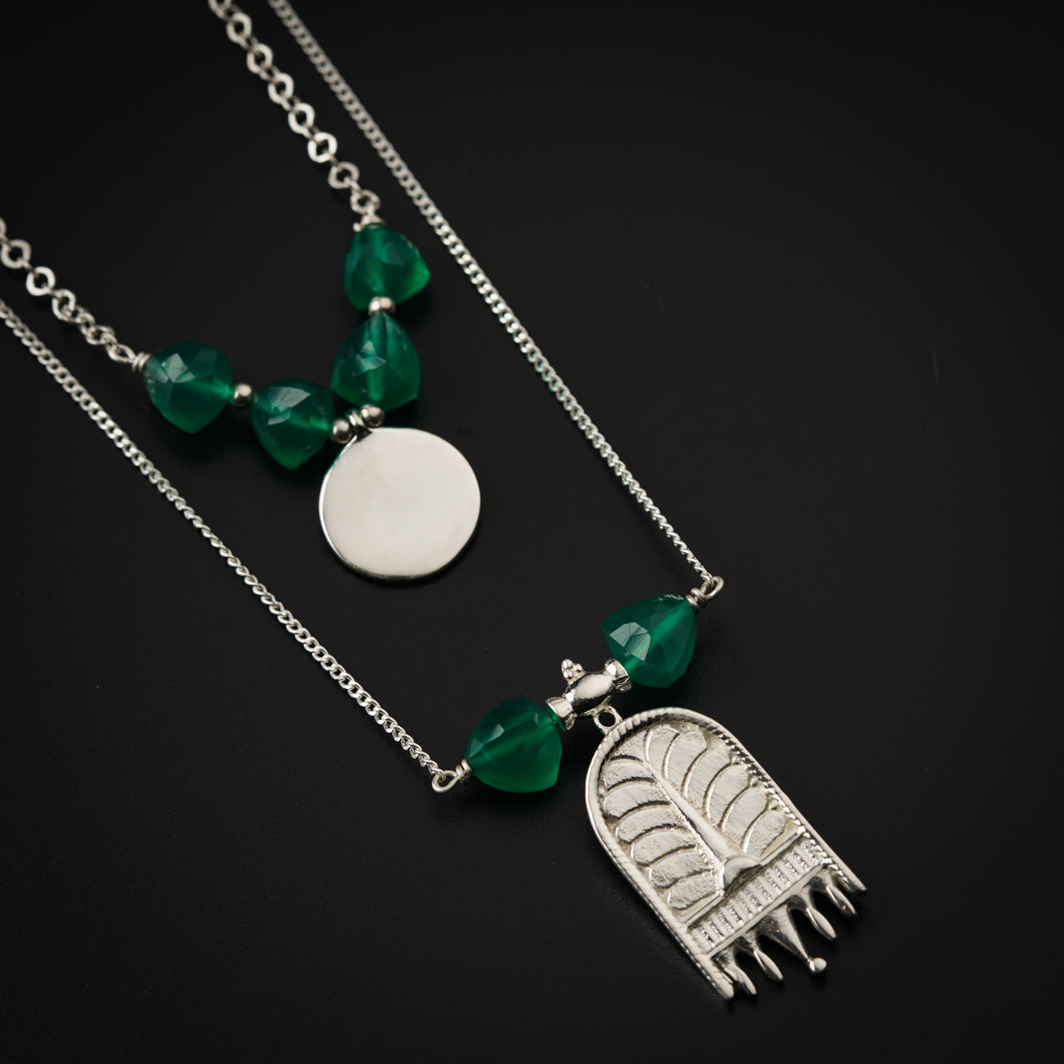 Silver two layered necklace with green onyx