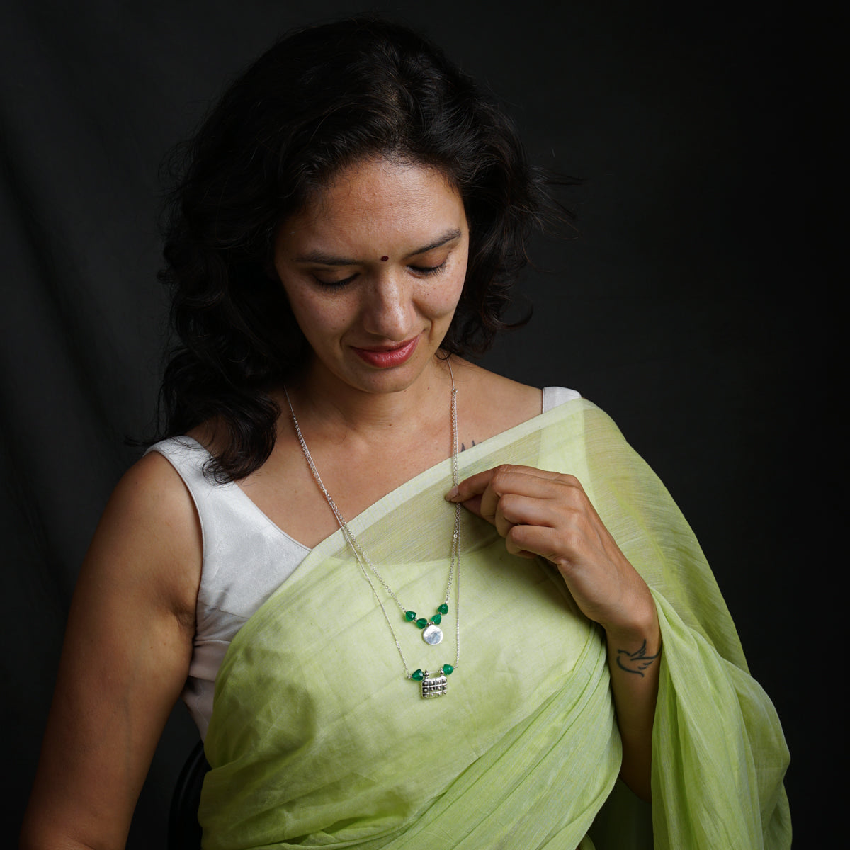 Silver two layered necklace with green onyx