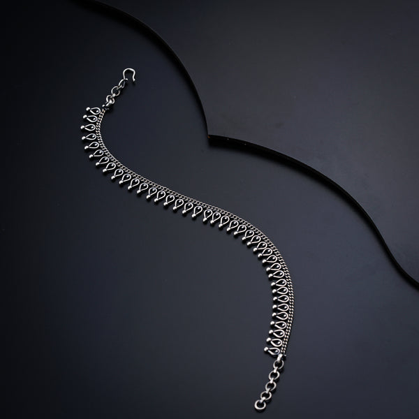 Silver Anklet with Drop Motif