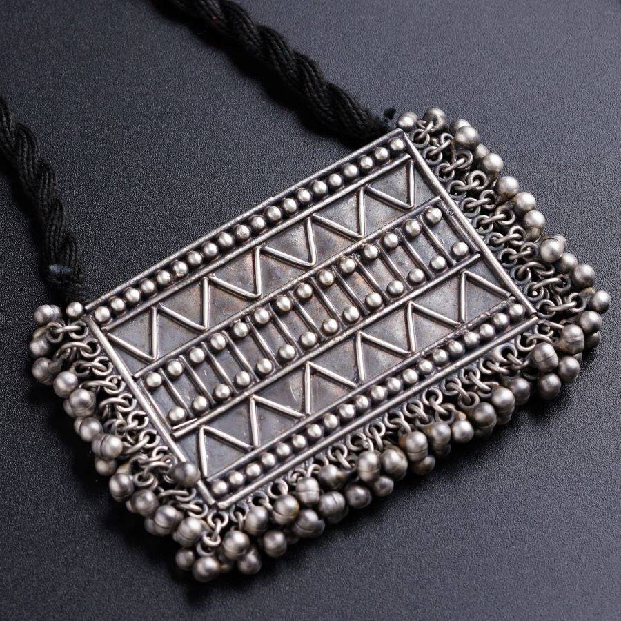 Signature Aadyaa Ghungroo Nakshi Set