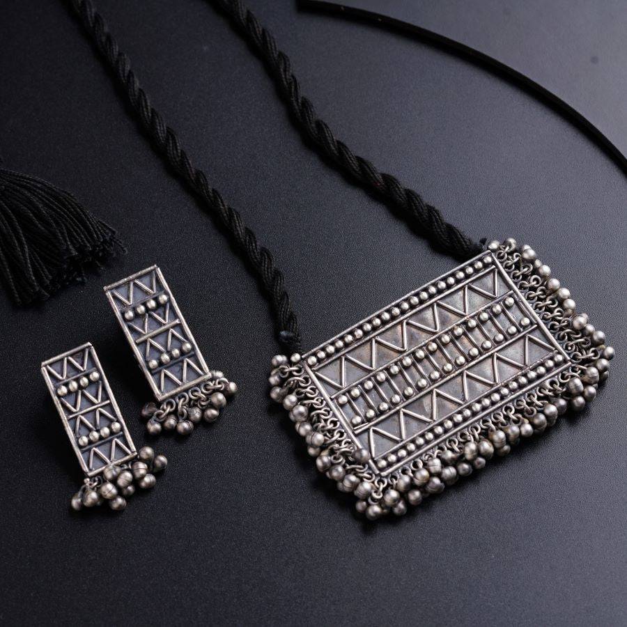 Signature Aadyaa Ghungroo Nakshi Set