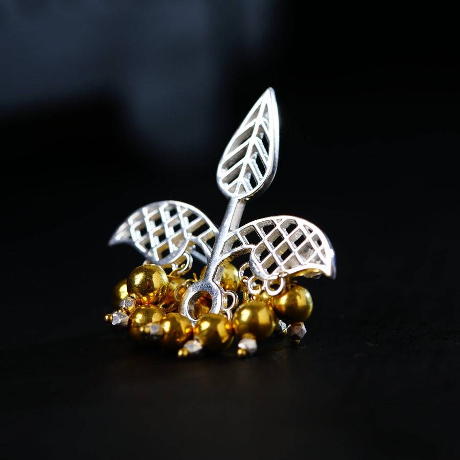 The Leaf Filigree Brooch