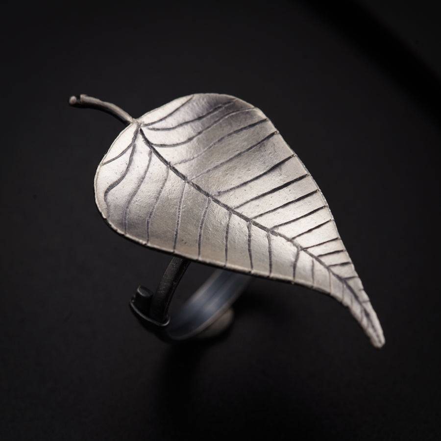 Peepal Ring (Adjustable)