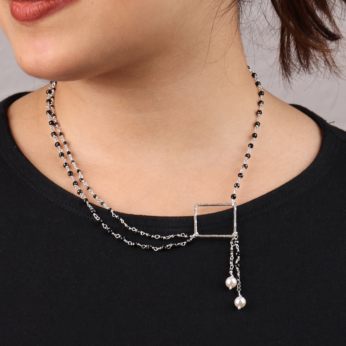 Double-Layered Asymmetrical Necklace with Black Spinel & Pearls (Project Handmade)
