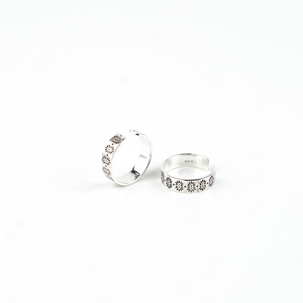 Carved Band Silver Toe Ring