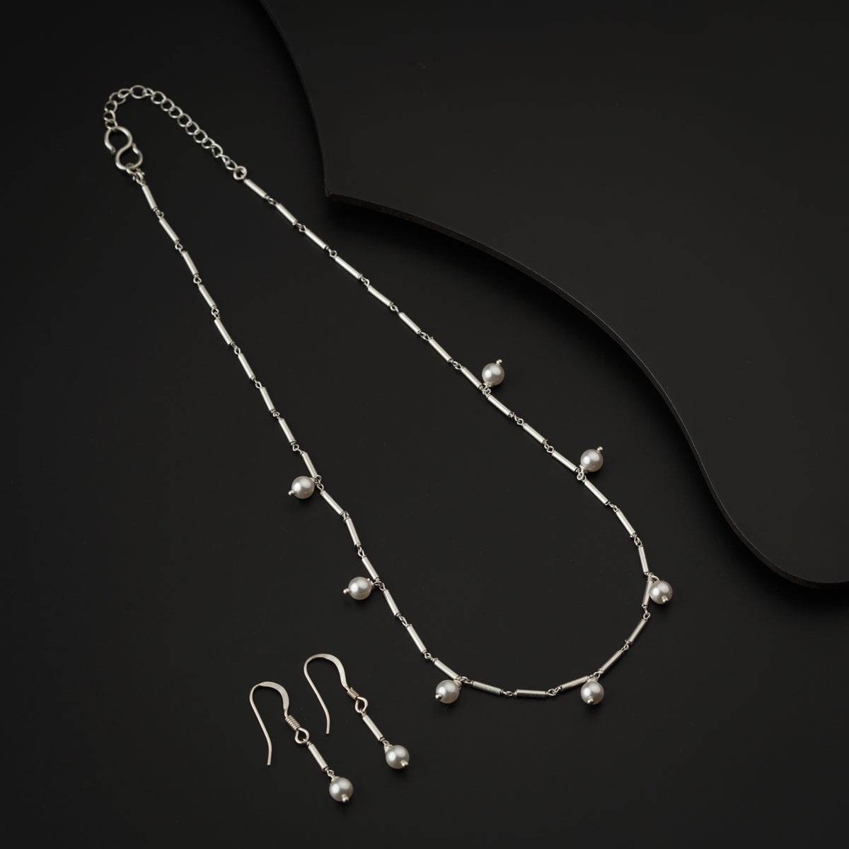 Everyday wear Silver Pipe with Pearls Set