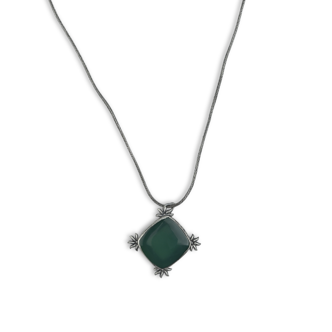 Silver Oxidised Green Onyx Pendant With Sun Motif Chain Necklace