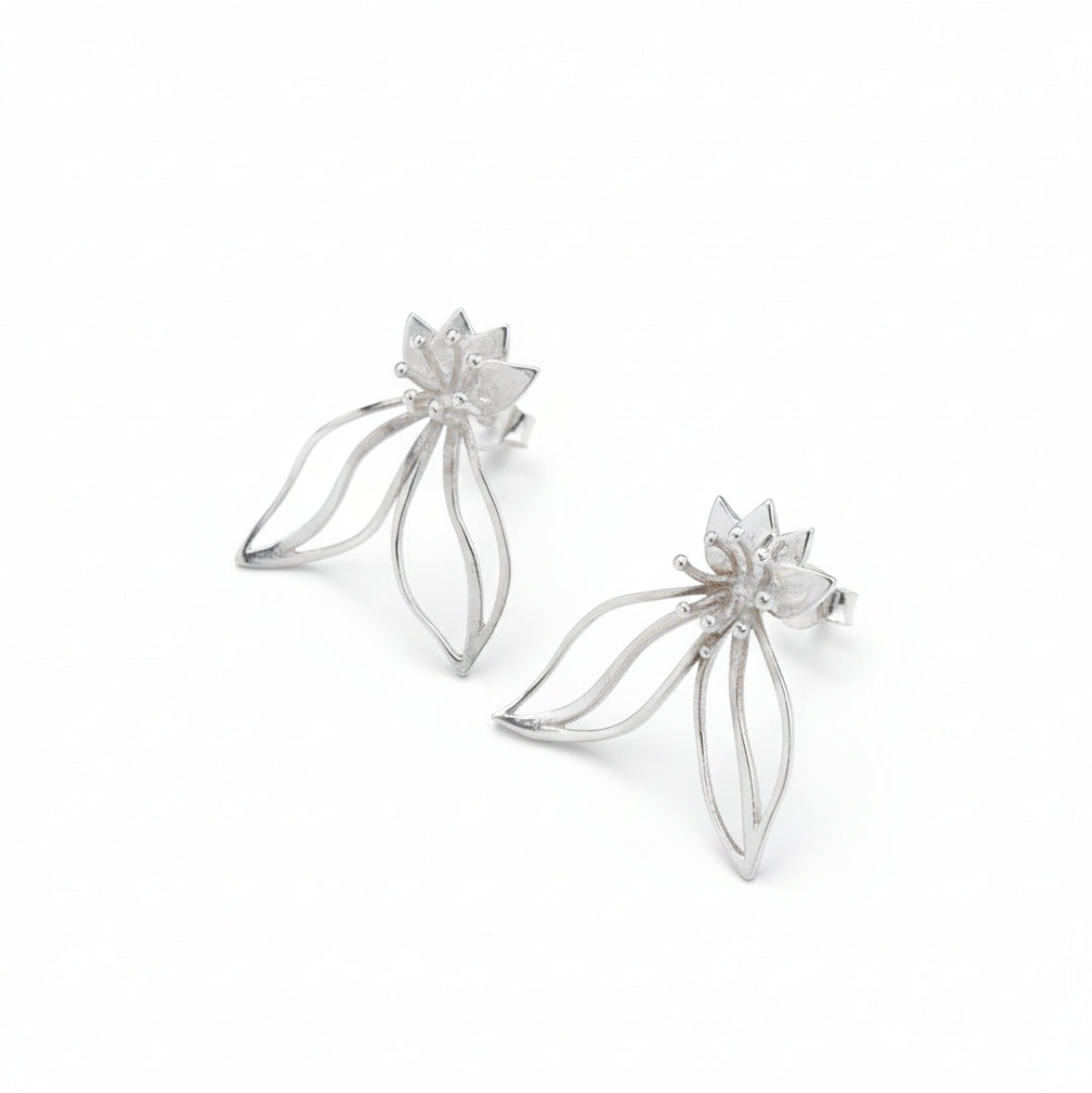 Saxifraga Flower Earrings