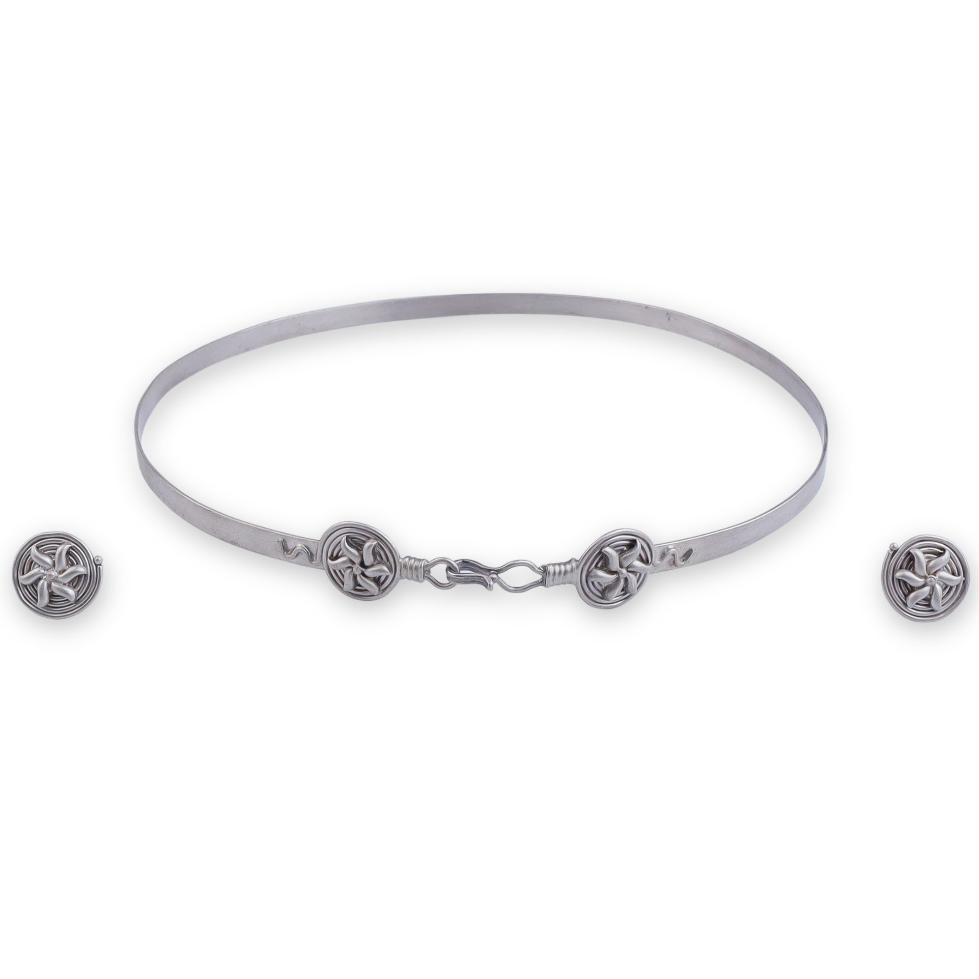 Chitaak – Sun Motif Choker Necklace | Oxidised Silver | (Made to Order)