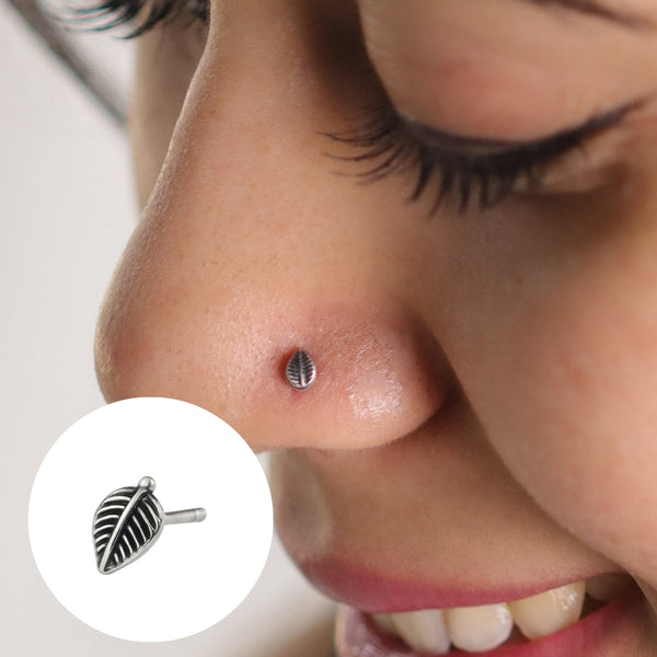 Silver Small Single Leaf Nose pin