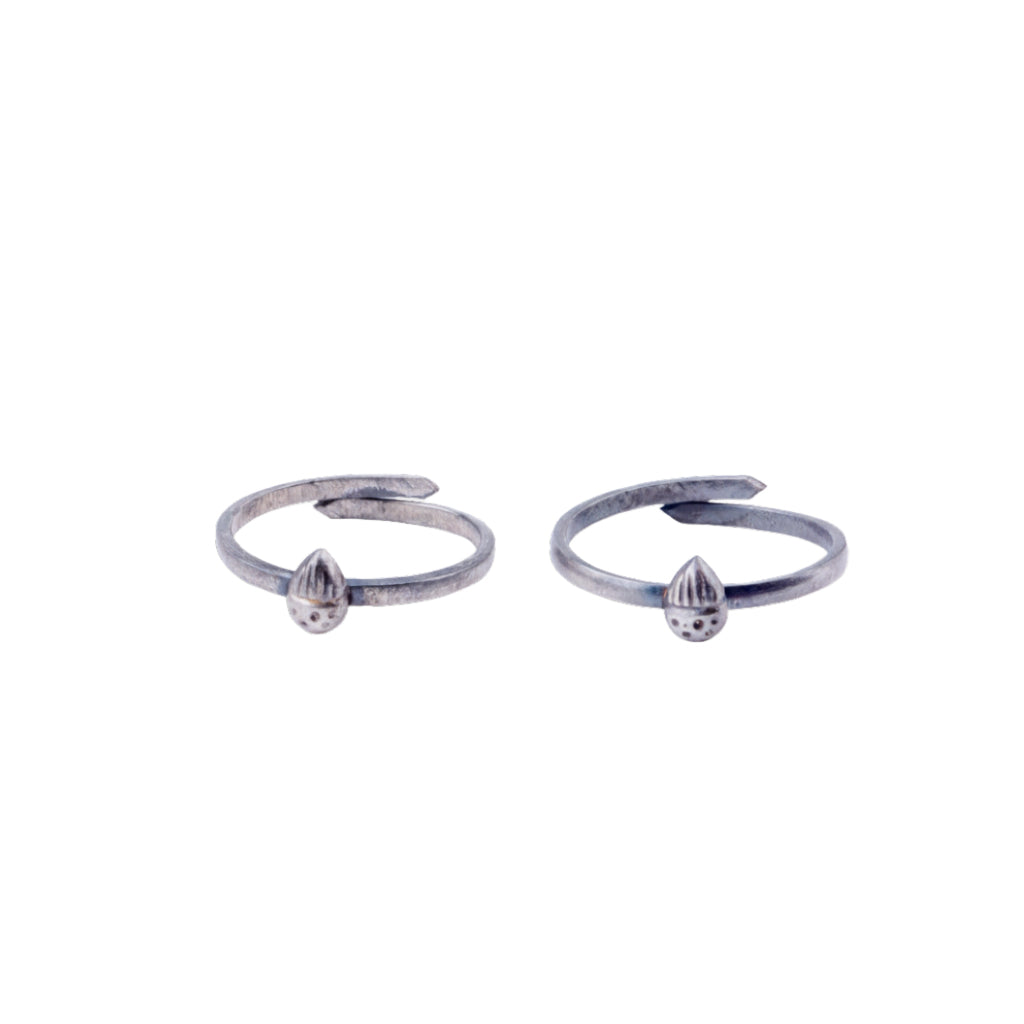 Tiny Silver Adjustable Drop Toe Ring