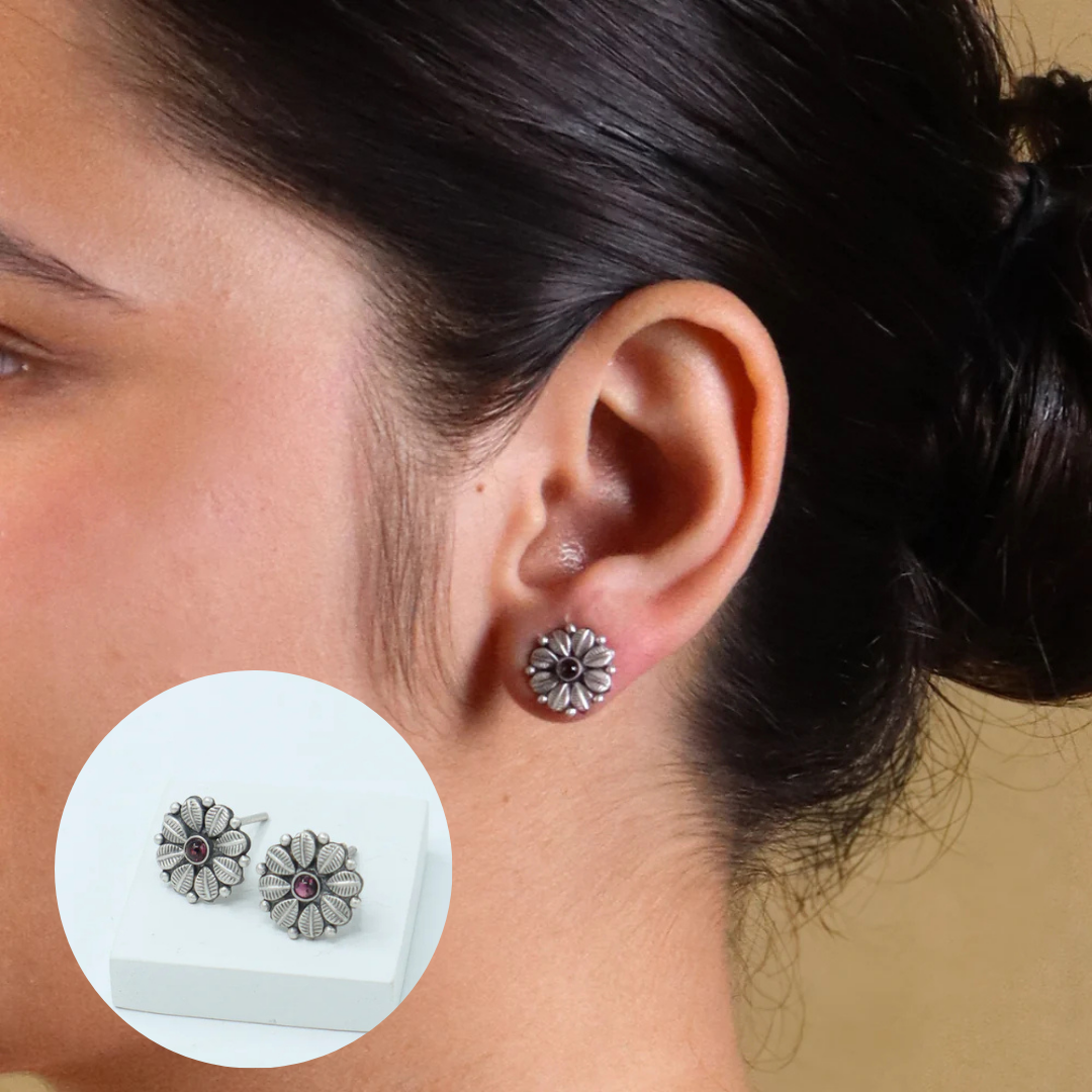 Silver Leafy Flower Stud (8 Petaled Flower)