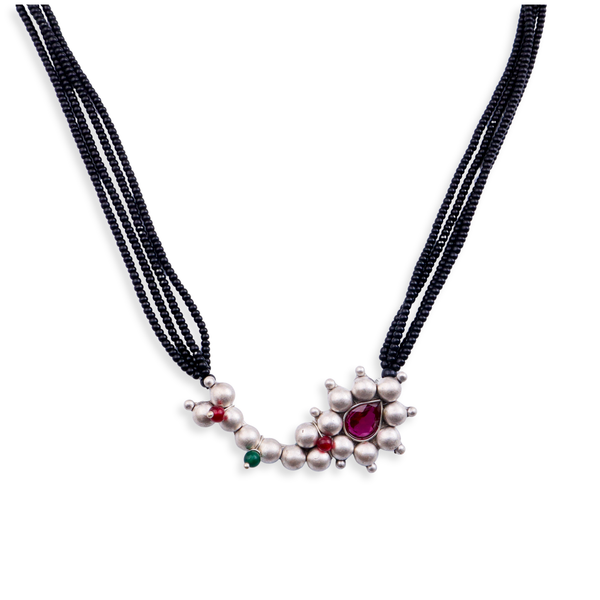 Itihaas Maharashtrian Nath Mangalsutra ( Motif size : Big )