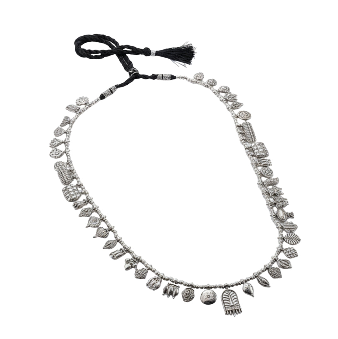 The Aadyaa Saaj (Silver, Sarmanee Beads)