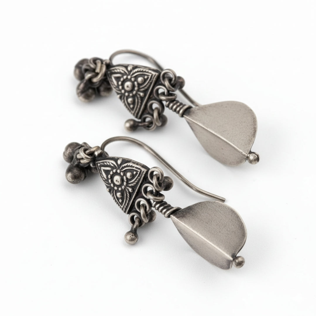 Ognia Jaisalmer Silver Earrings