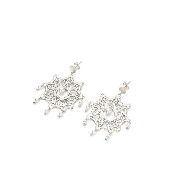 Silver snowflake filigree earrings with pearls