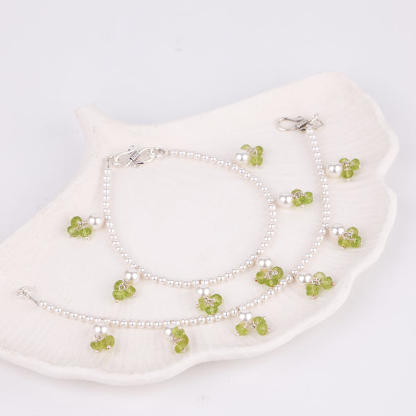 Pearls and Peridot Silver Vel (Project Handmade)