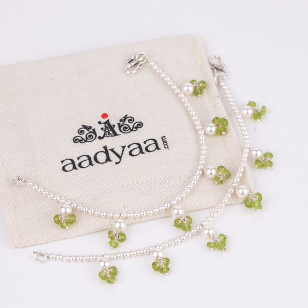 Pearls and Peridot Silver Vel (Project Handmade)