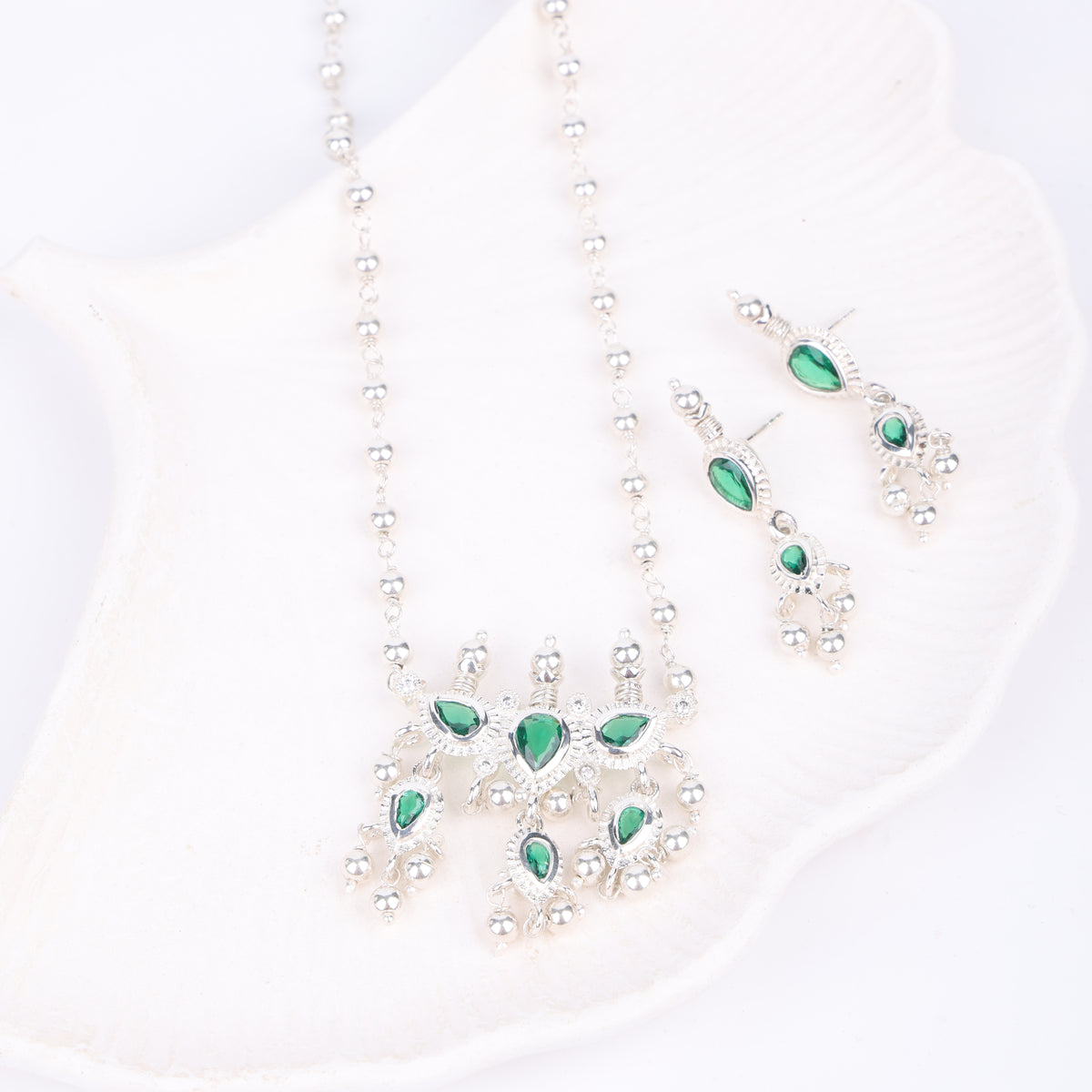 Silver Green CZ Tanmani Set with Sarmanee