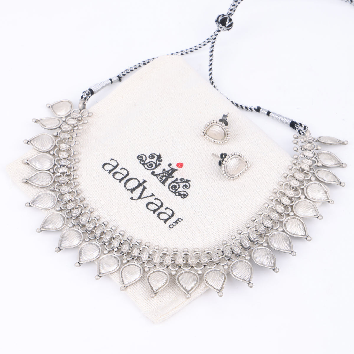Parnika Choker Set | 92.5 Sterling Silver