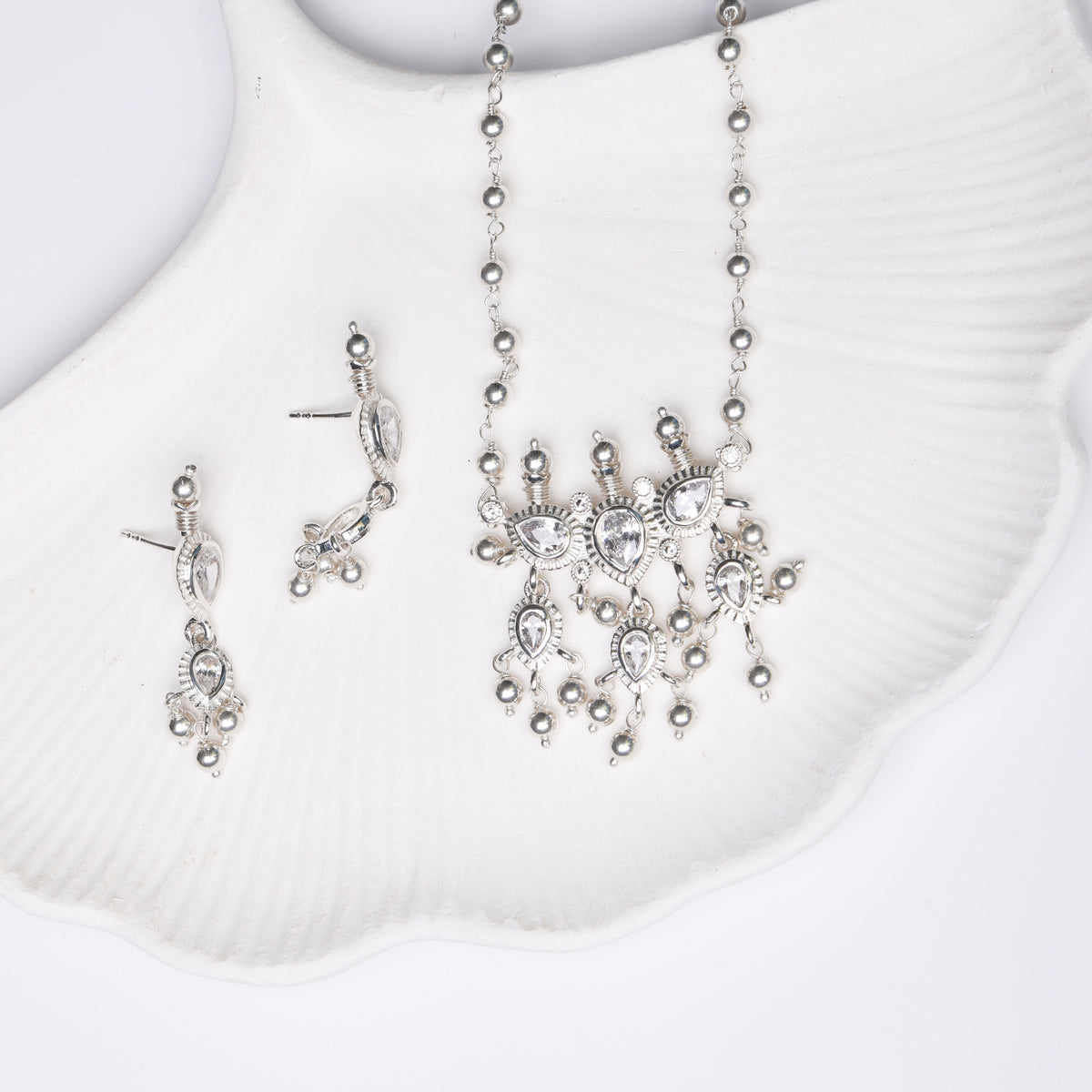 Silver White CZ Tanmani Set with Sarmanee