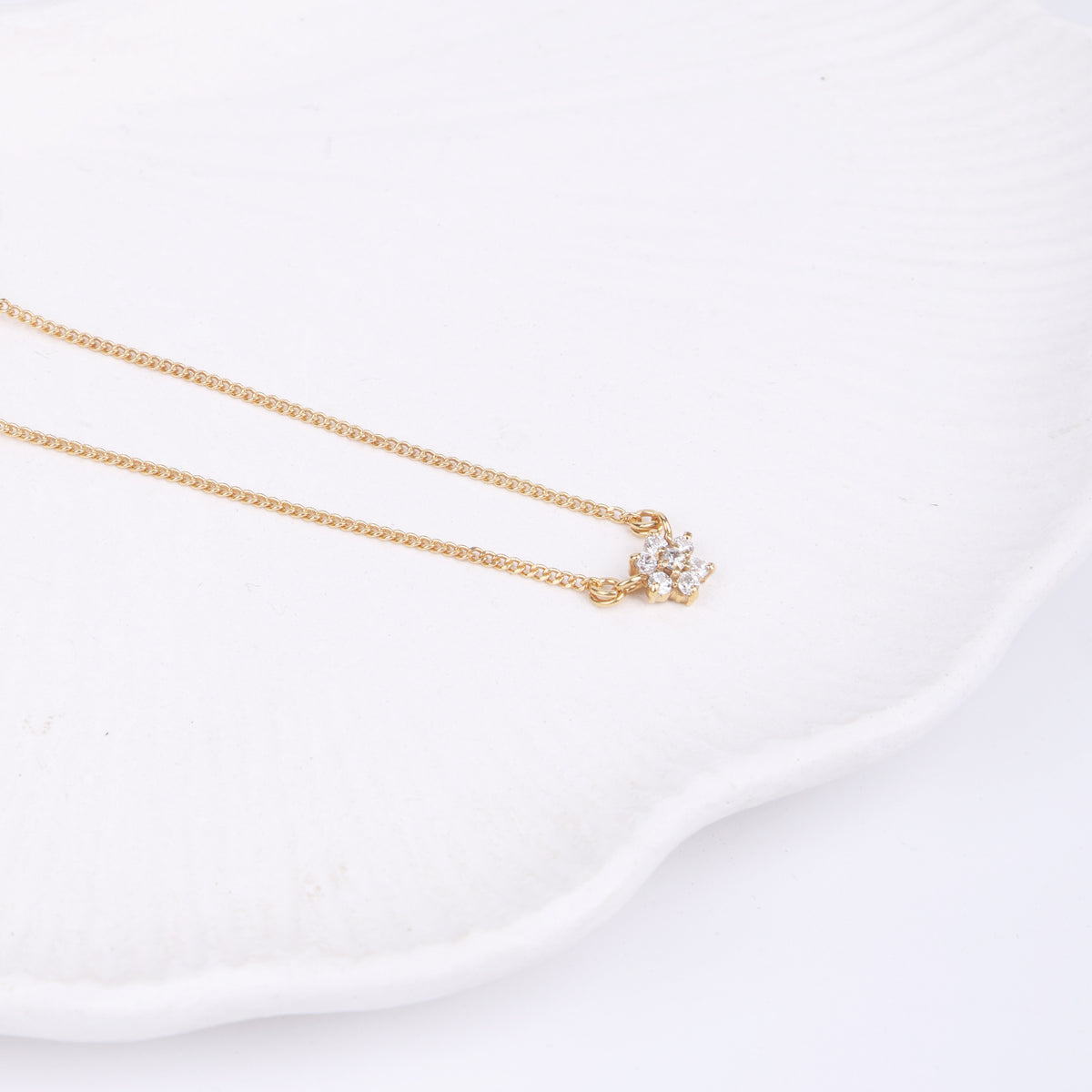 CZ Flower Necklace with Chain | 22K Gold-Plated
