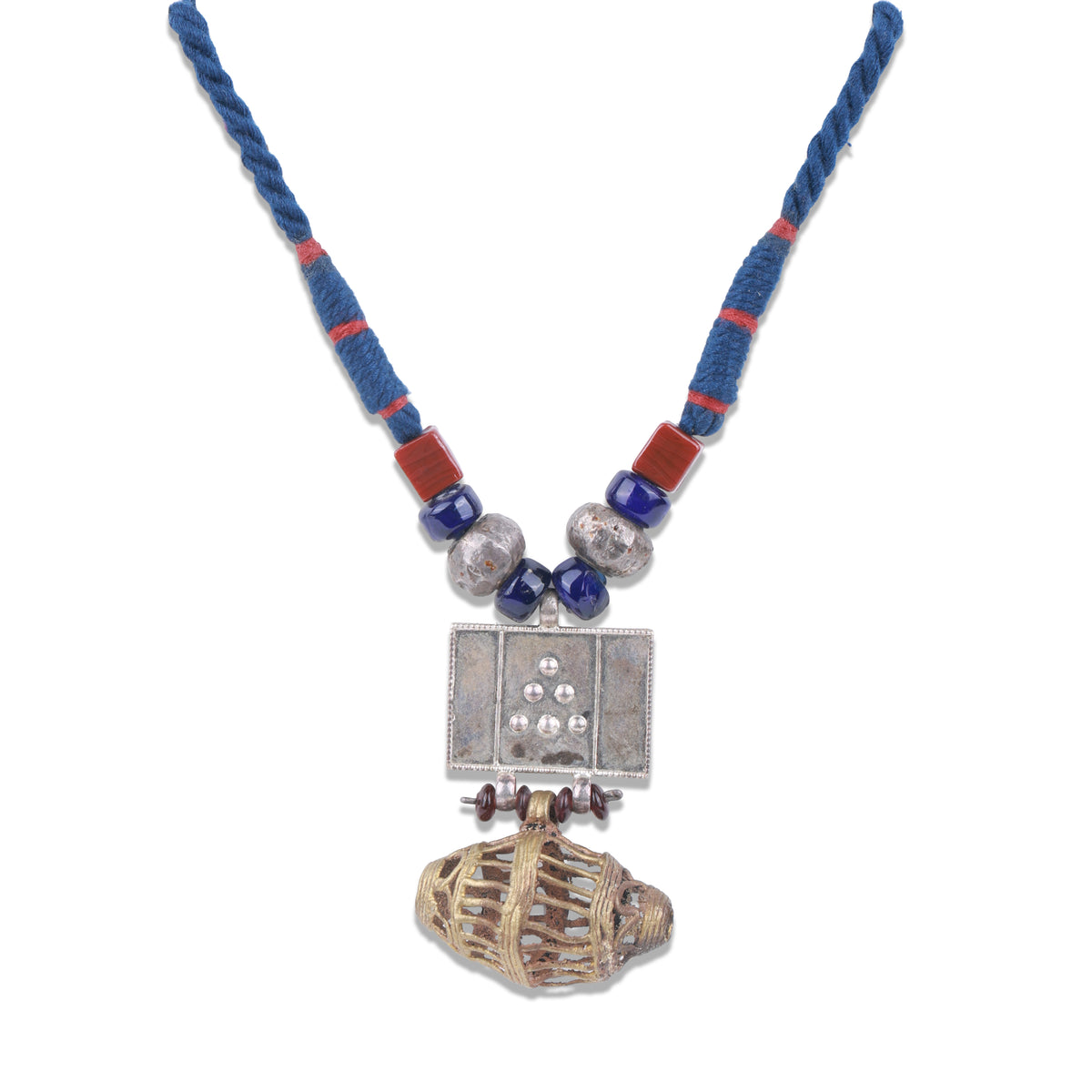 95T Silver Pendant Necklace with Dokra Work & Silver Foil Glass Beads