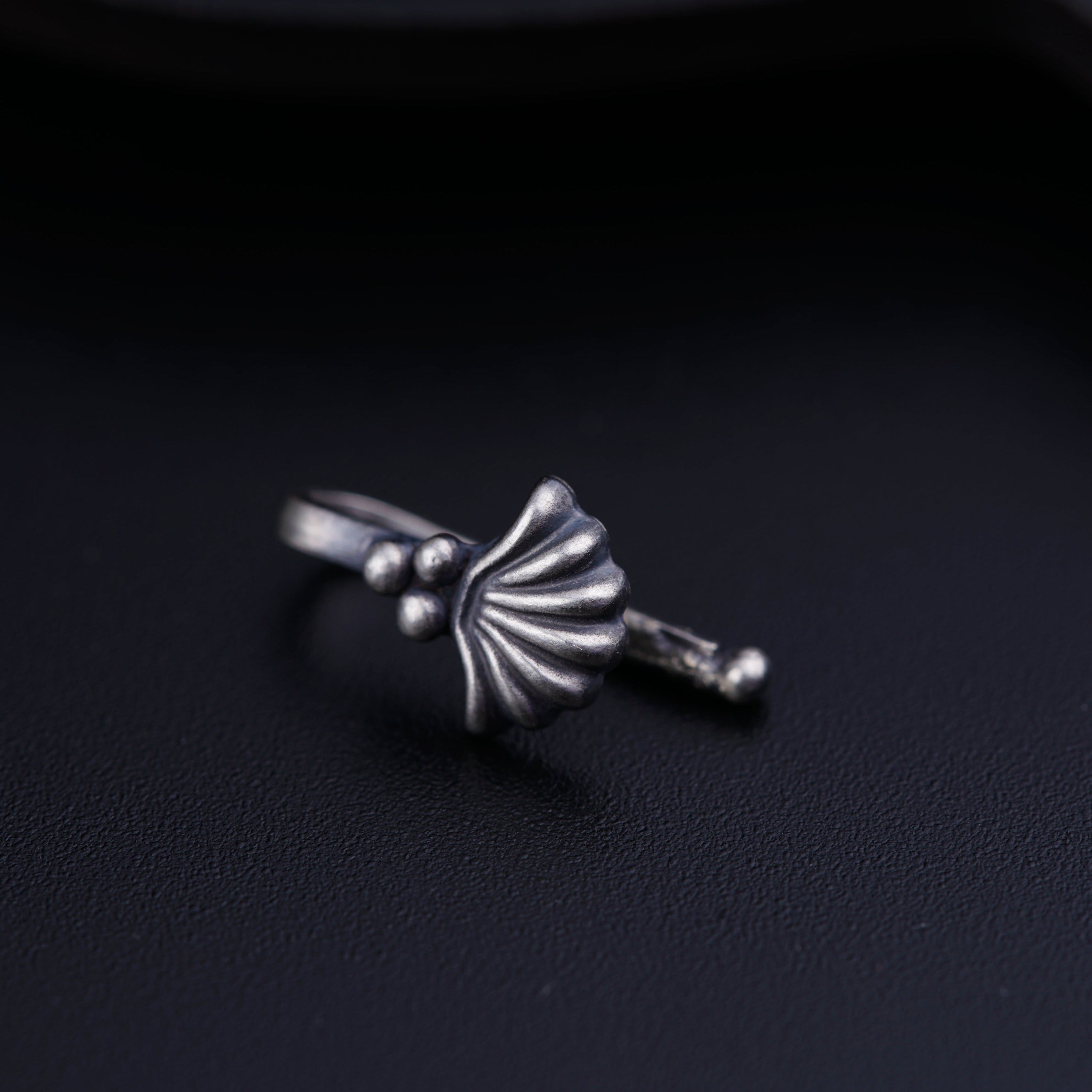 Shell Nose pin (Clip On)