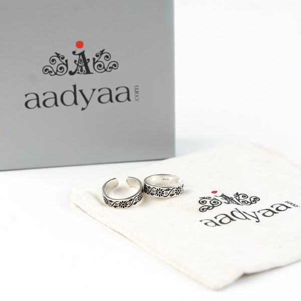 Flower Band Silver Toe Ring