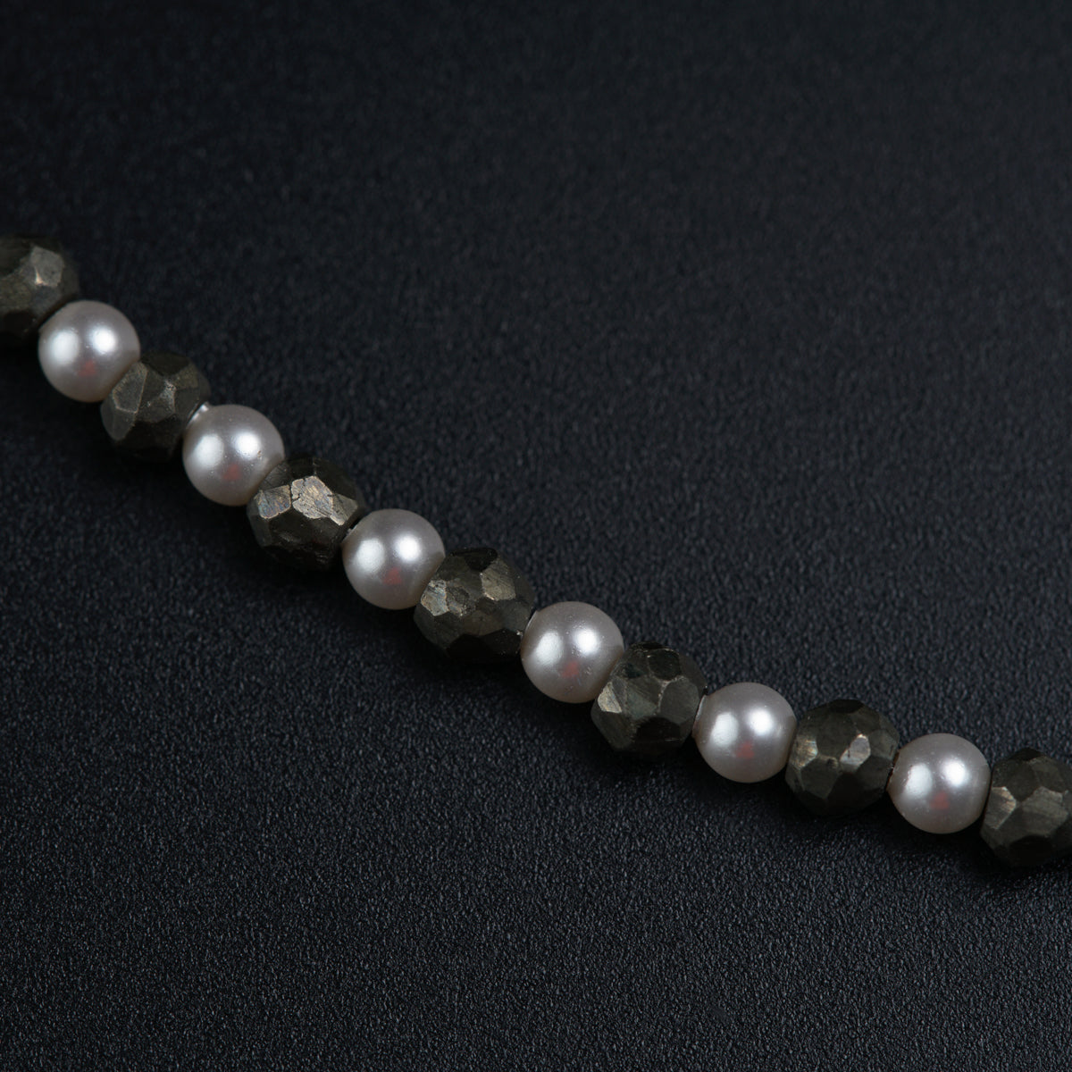 Daily Wear Necklace-Pyrites and Pearls