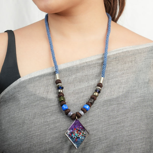 Glass Bead & Diamond Shaped Necklace