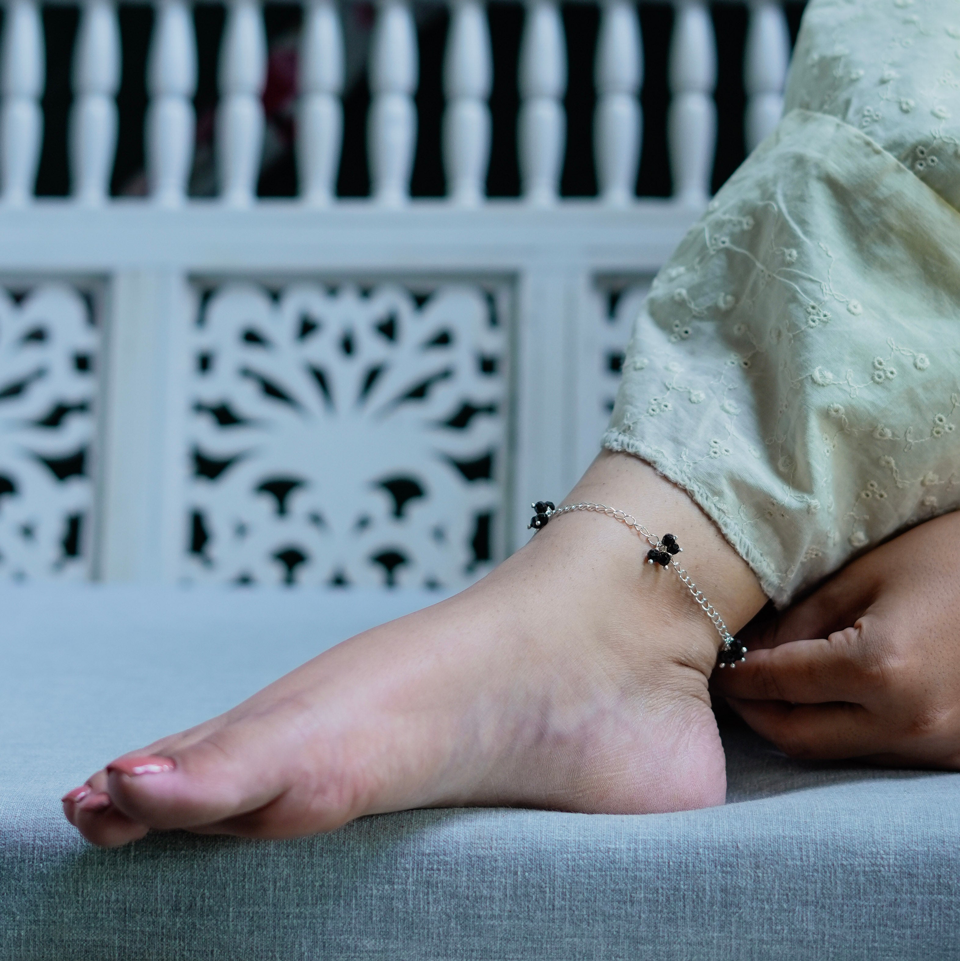 Black Spinel Bunch Silver Anklet (Project Handmade)
