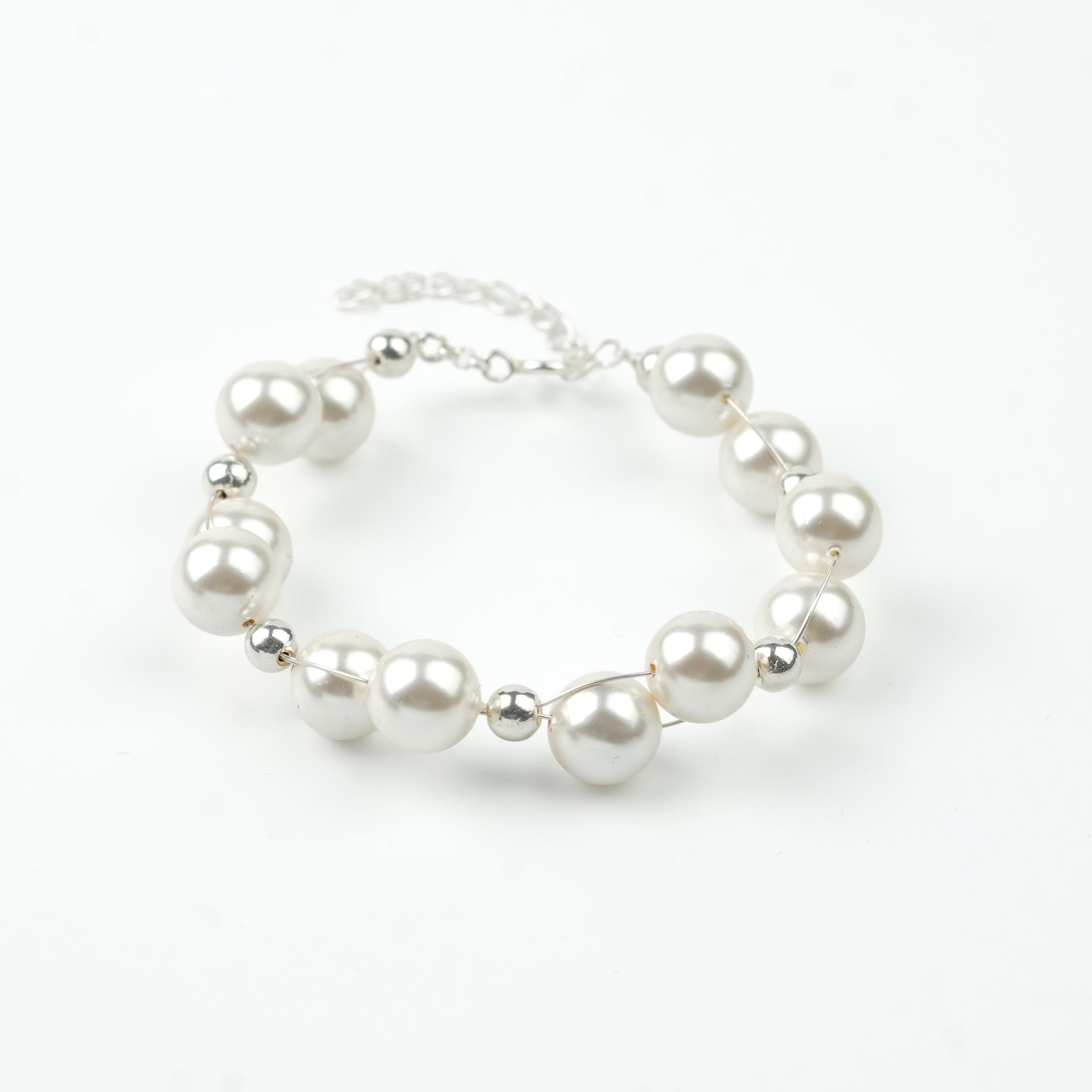 Statement Pearl Bracelet (Project Handmade)