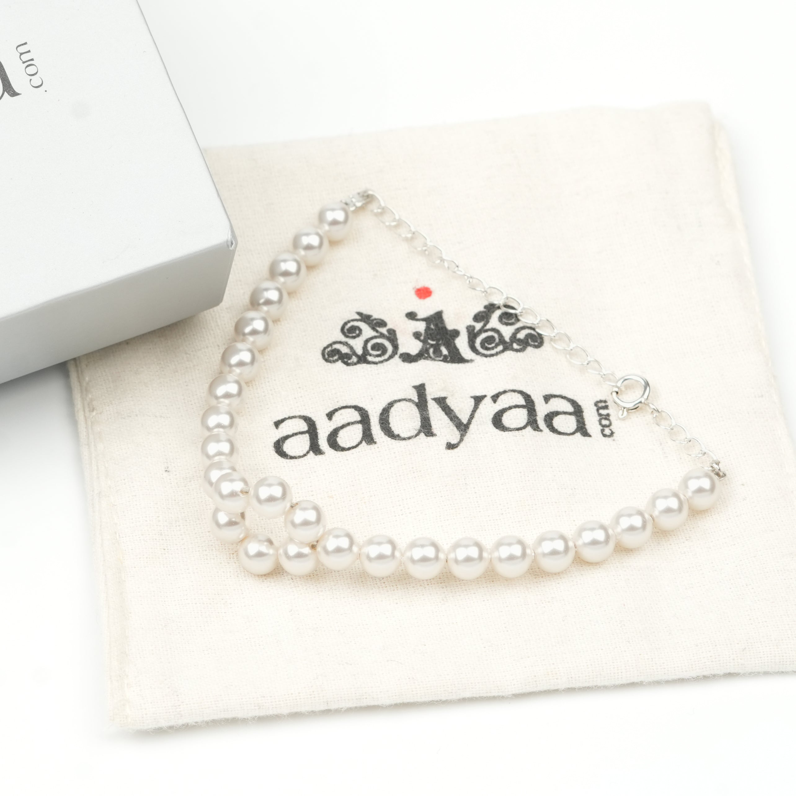 Pearl Flower Bracelet (Project Handmade)
