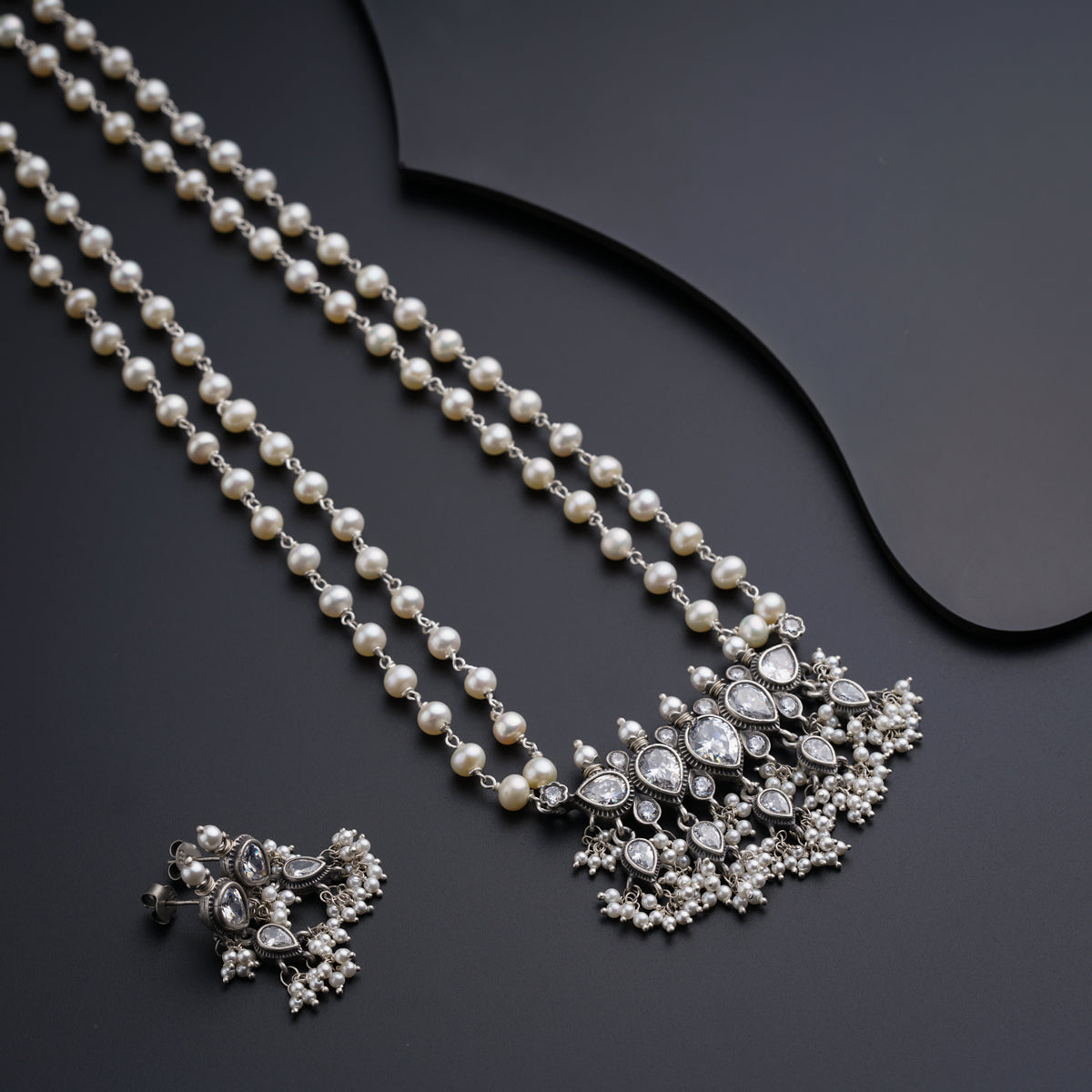 Classic Tanmani Set with High Quality Pearls