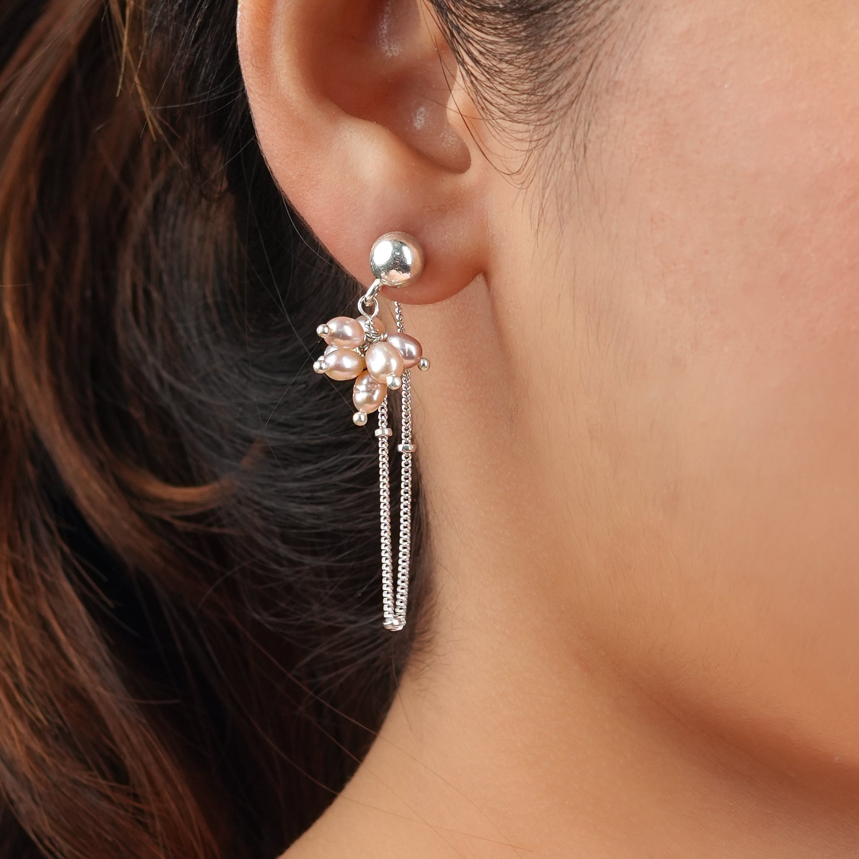 Rice Pearl Bunch Trinket Earring (Project Handmade)