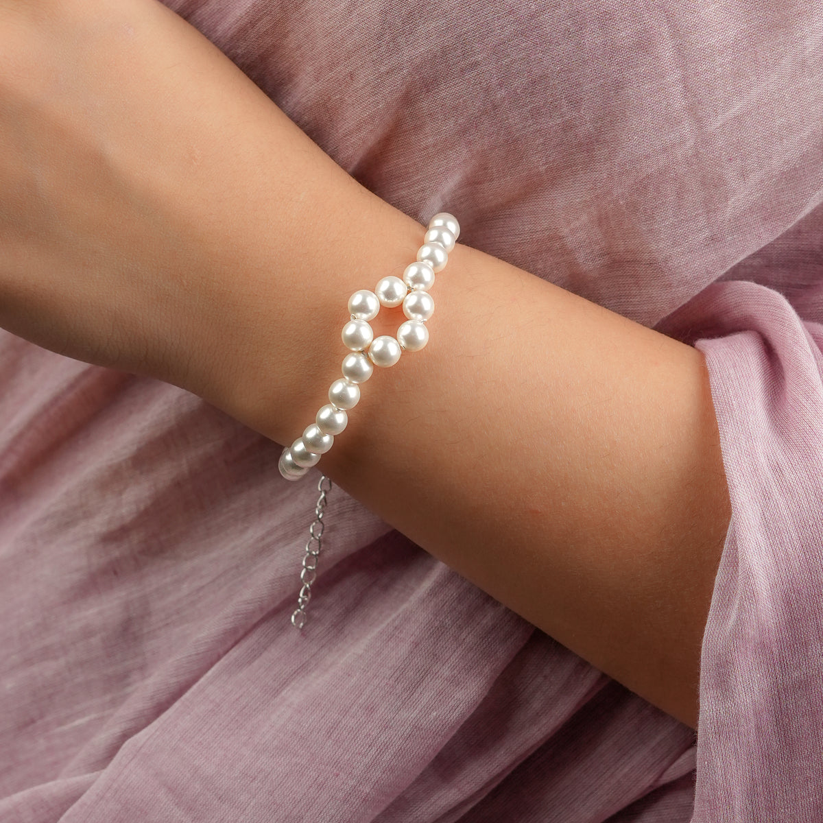 Pearl Flower Bracelet (Project Handmade)
