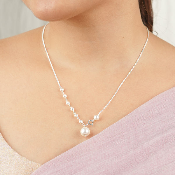 Front Clasp Pearl Necklace (Project Handmade)