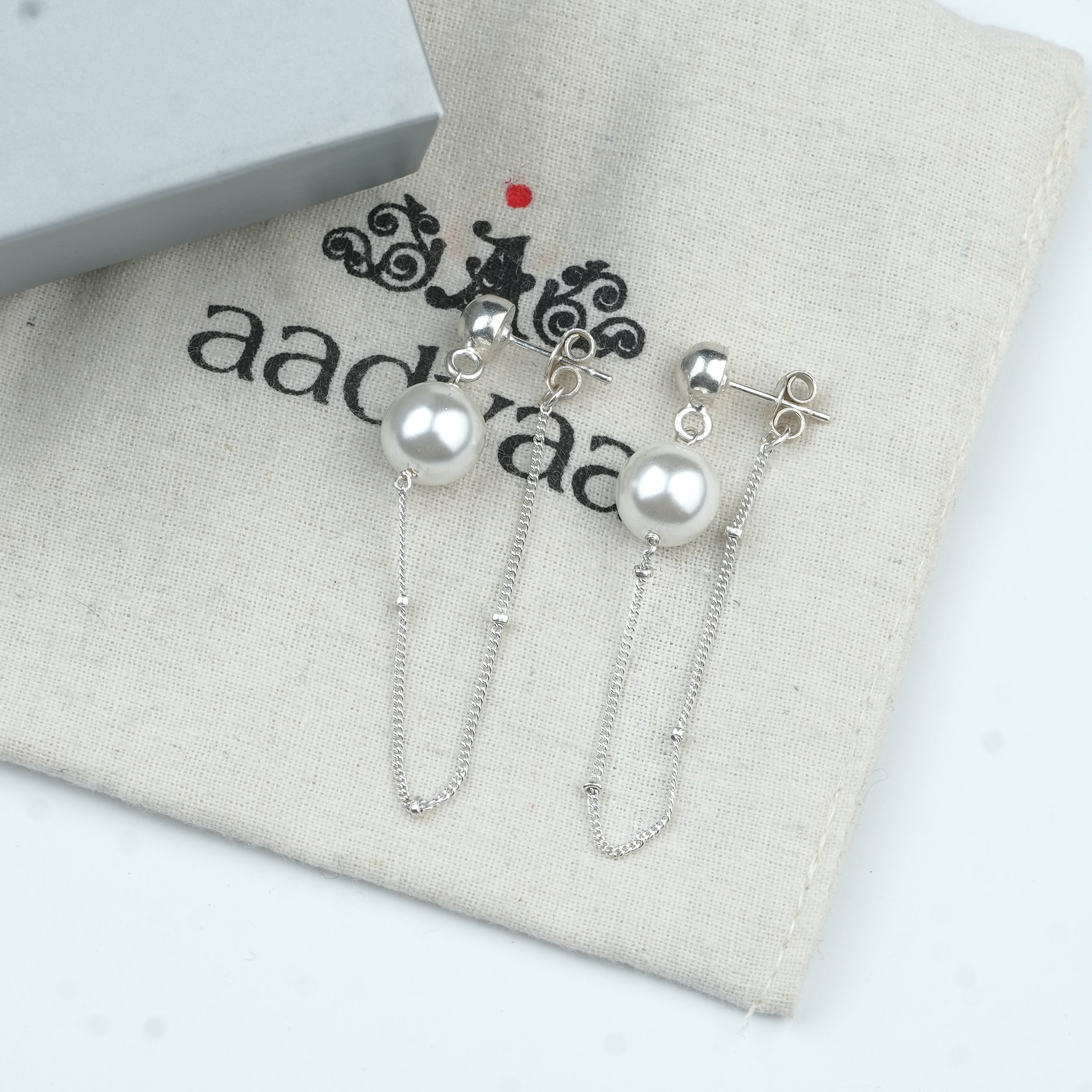 Pearl Trinket Earring (Project Handmade)