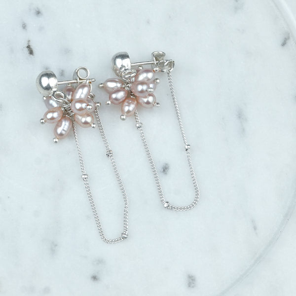 Rice Pearl Bunch Trinket Earring (Project Handmade)