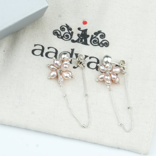 Rice Pearl Bunch Trinket Earring (Project Handmade)