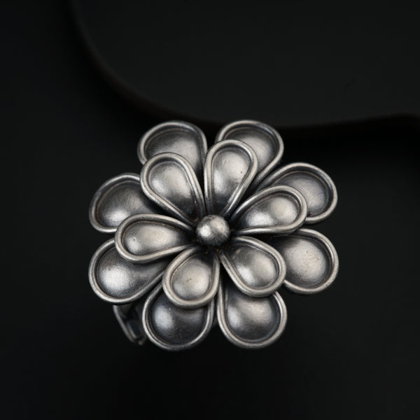 Handcrafted Silver Flower Ring