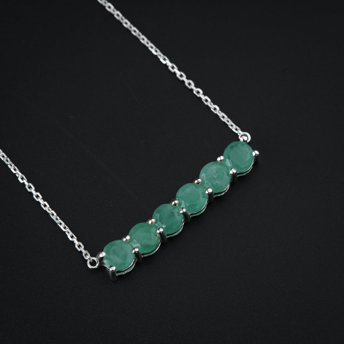 Emerald Silver Set