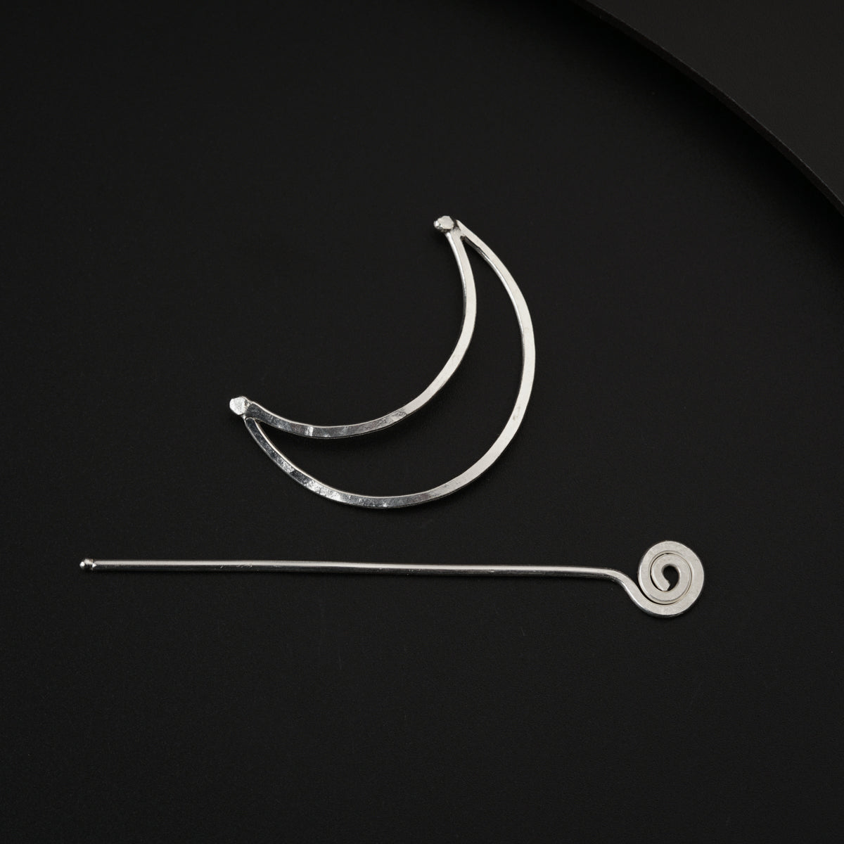 Moon Hairpin