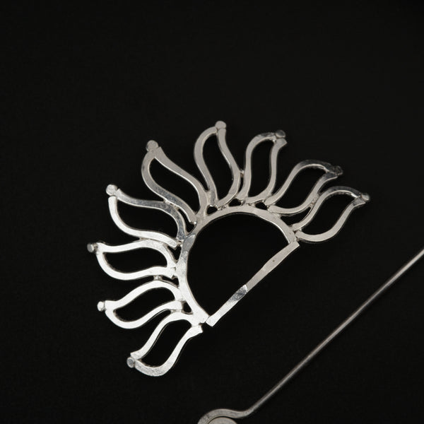 Sun Hairpin