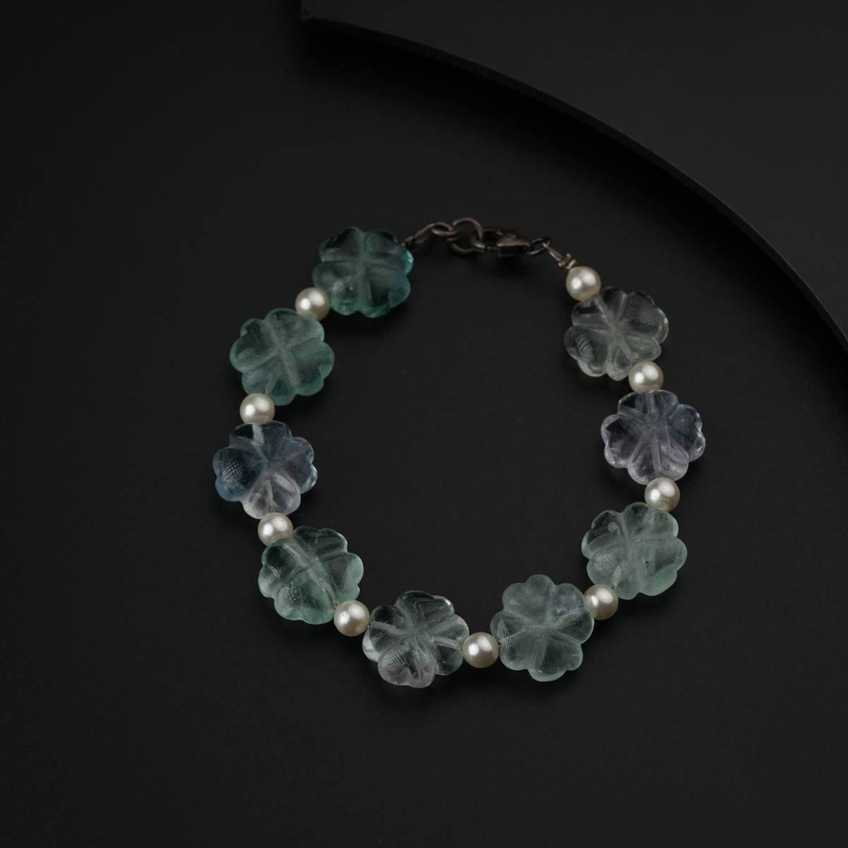 Semi precious stone bracelet in silver wire ( Fluorite Flowers )