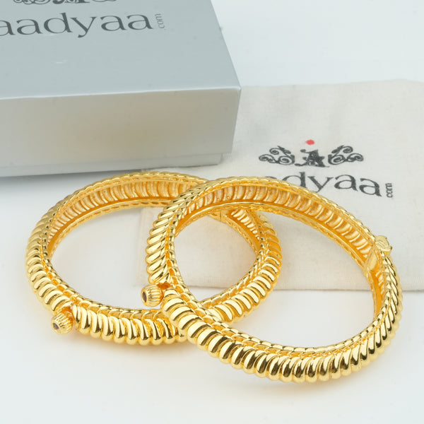 22K Gold Plated Fashion Lightweight Shindeshahi Tode (Pair)