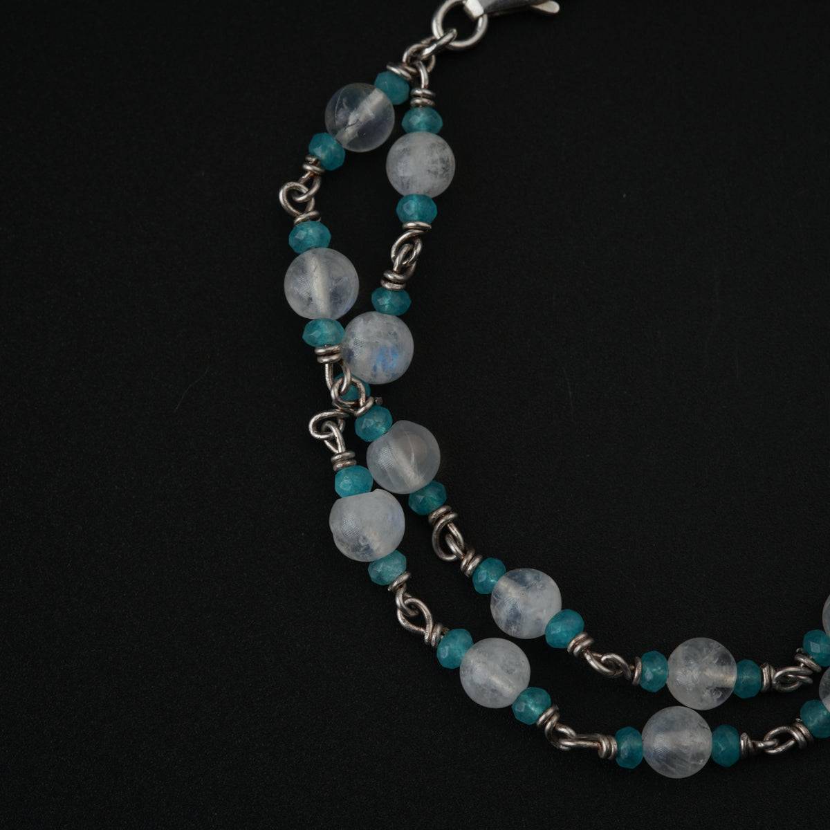 Semi precious stone bracelet in silver wire ( Moon stone and Jade )