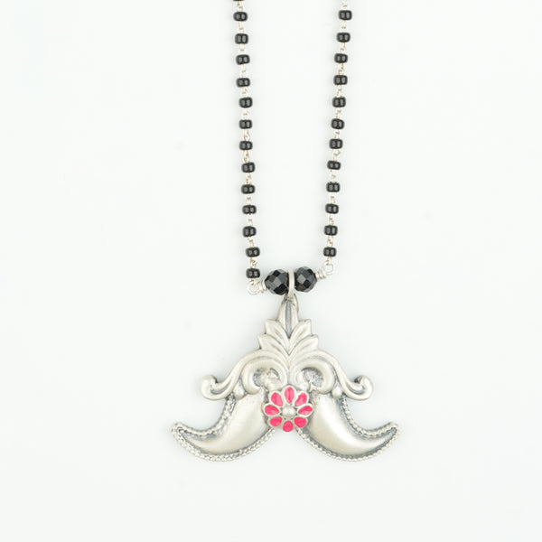 Wagnakh Mangalsutra